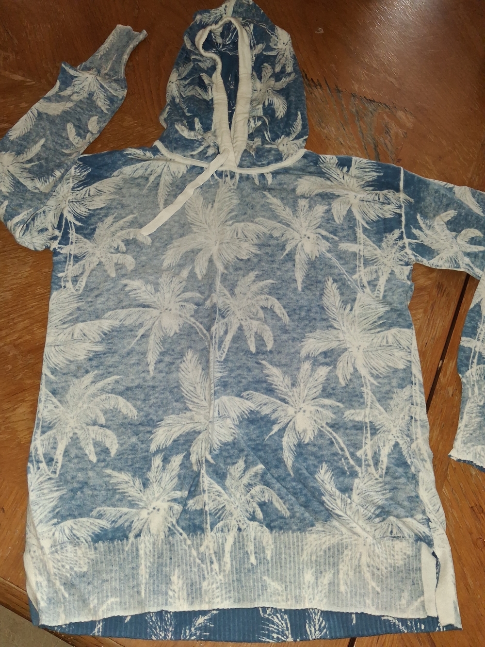 CHARLIE B Blue & White Palm-Print Hooded Top